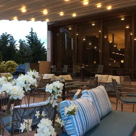 Philippos Xenia Szálloda Széresz