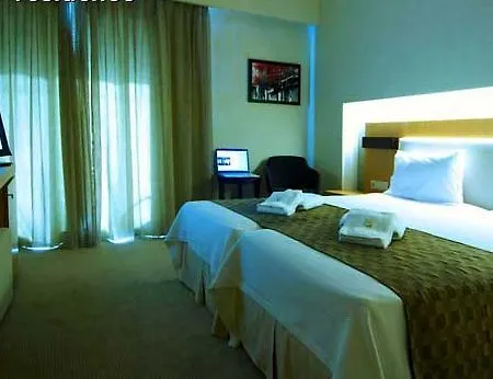 Philippos Xenia 호텔 세레스